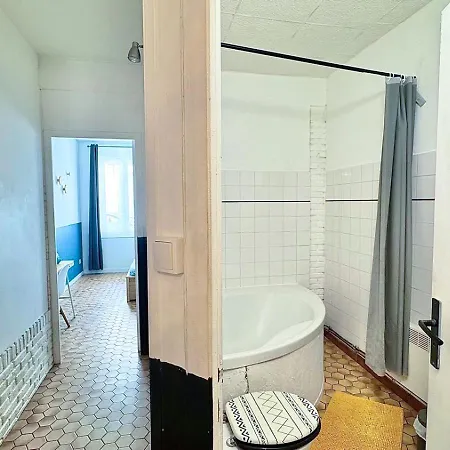 2 En Rdc Avec Terrasse 4 Personnes Apartament *