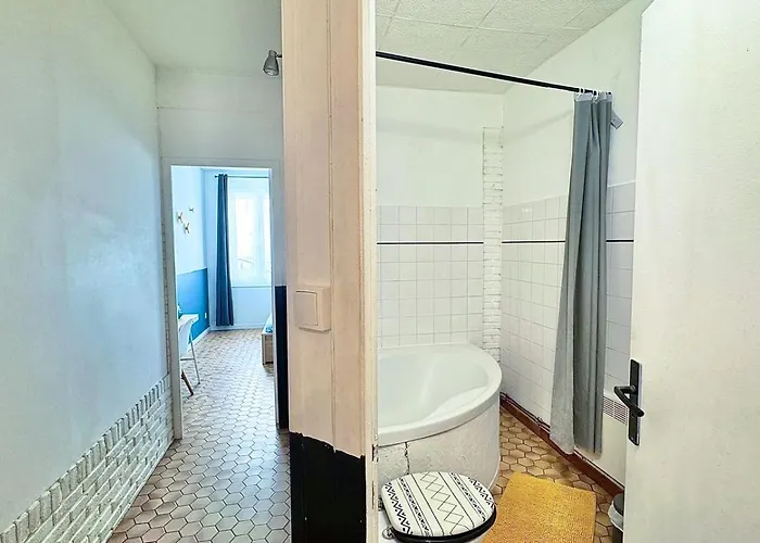 2 En Rdc Avec Terrasse 4 Personnes Appartamento *