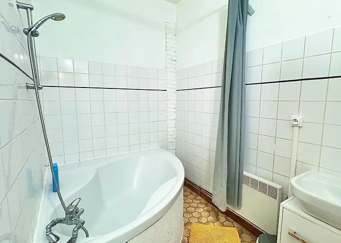 2 En Rdc Avec Terrasse 4 Personnes * Douai